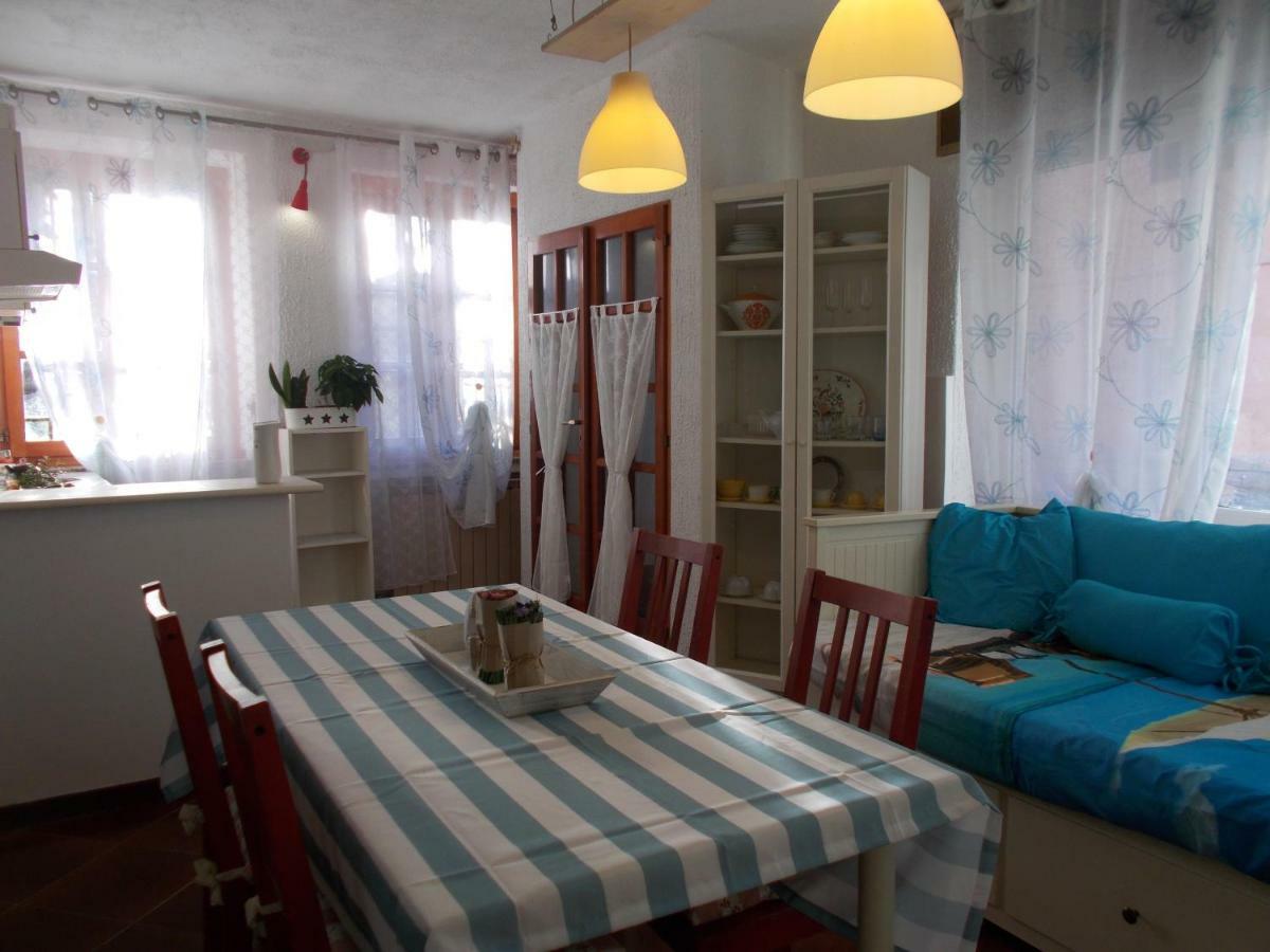 Il Granello Di Senape B&B Palazzo Canavese Dış mekan fotoğraf